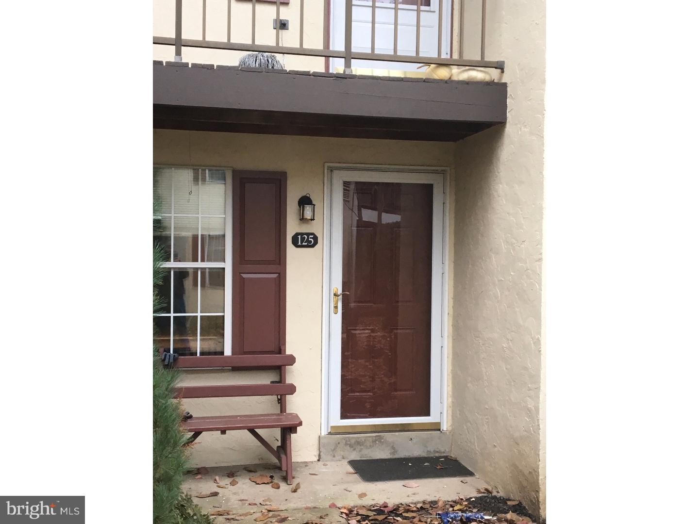 125 Valley Stream Lane Wayne, PA 19087 - Photo 1 of 7 Exterior Front