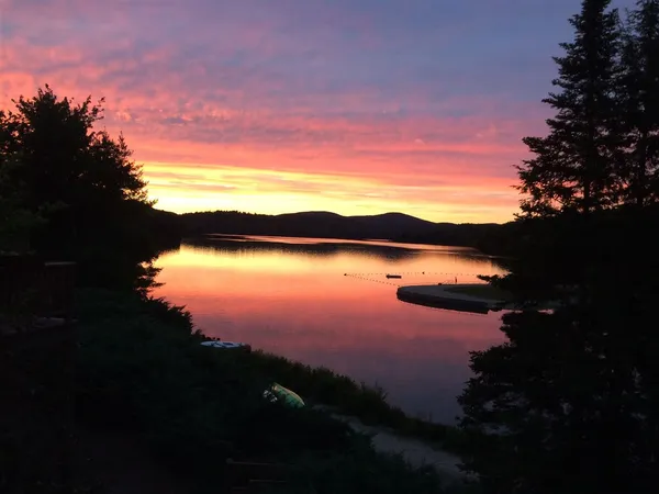 $2,500 | 14 Pioneer Point, Grantham, NH 03753