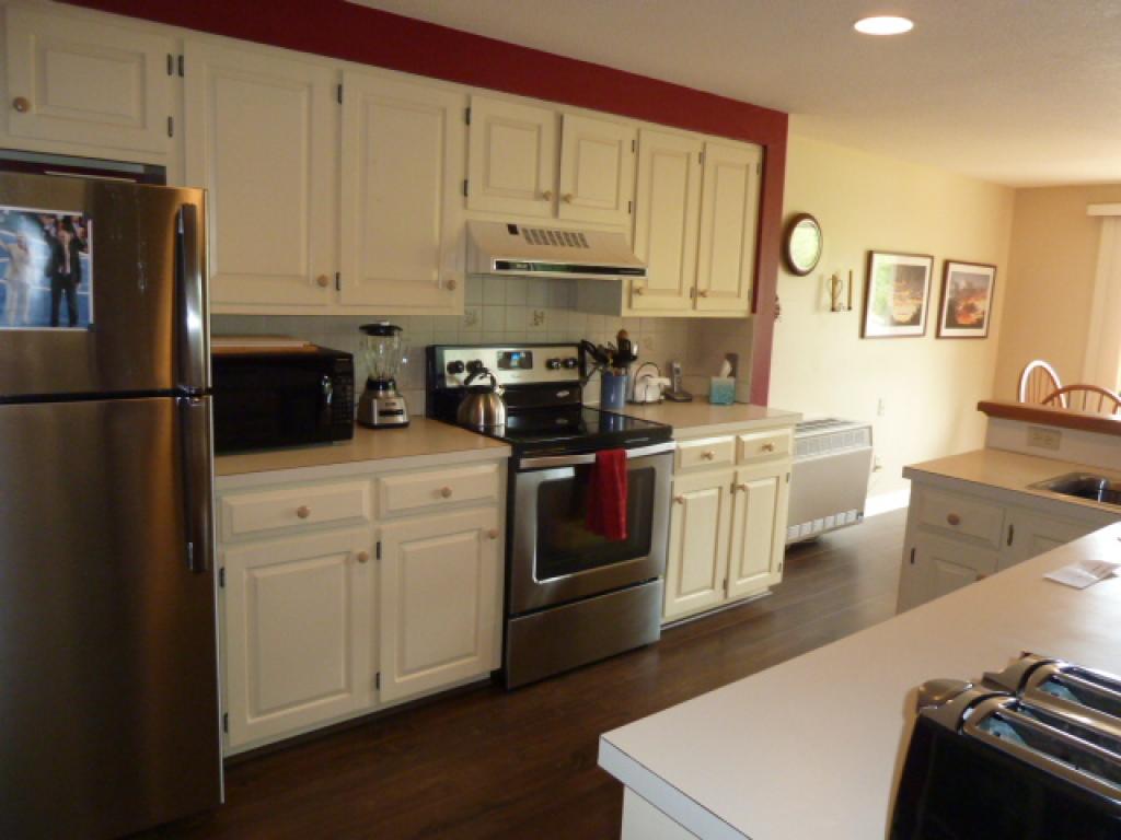 14 Pioneer Point Grantham, NH 03753 - Photo 3 of 25