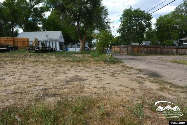 $49,000 | 618 South 5th Street, Glenrock, WY 82637