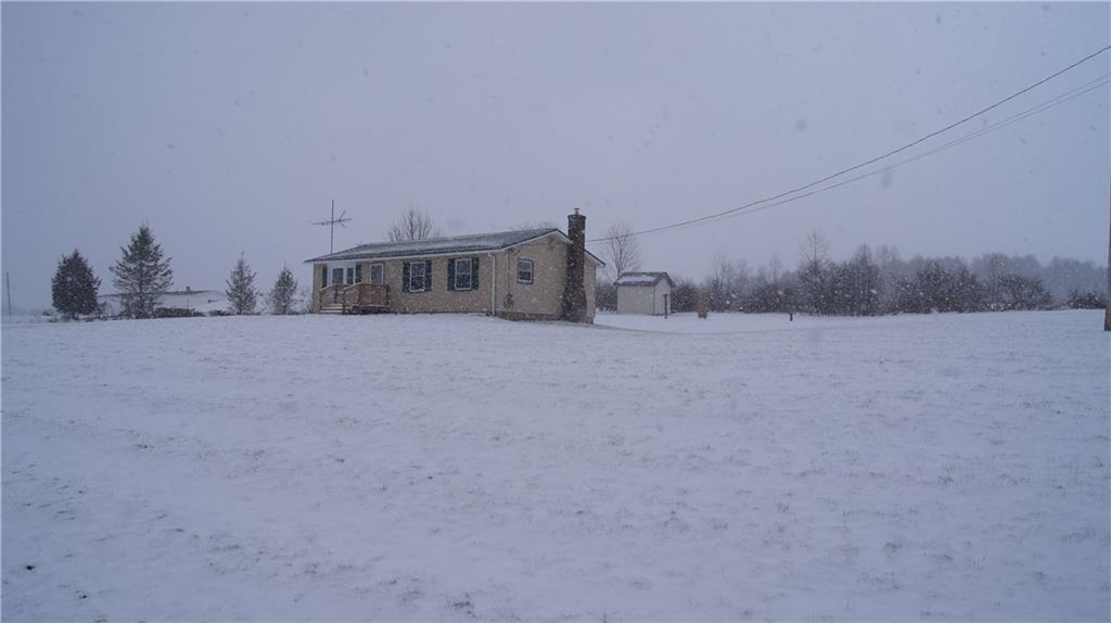 157 Nagy Road Hilliards, PA 16040 - Photo 2 of 25 Gallery Image 2