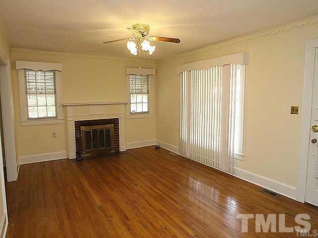 2512 Ross Road Durham, NC 27703 - Photo 2 of 9