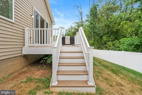 a view of entryway with staircase