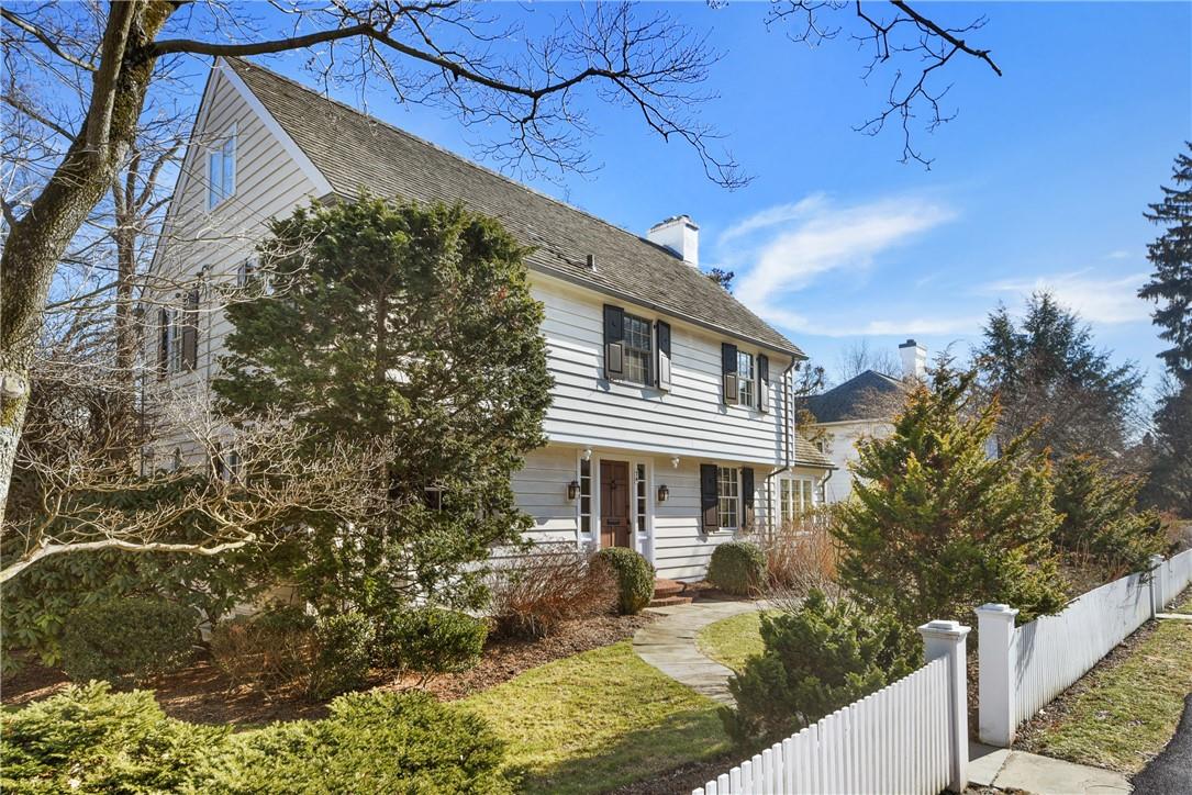 In town living living at its best.  Welcome to 74 Park Avenue in Bronxville Village,