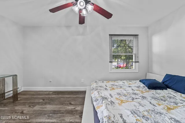 $345,000 | 32 A Plaza De Las Lobos, Freehold, NJ 07728