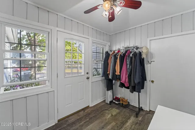 $345,000 | 32 A Plaza De Las Lobos, Freehold, NJ 07728