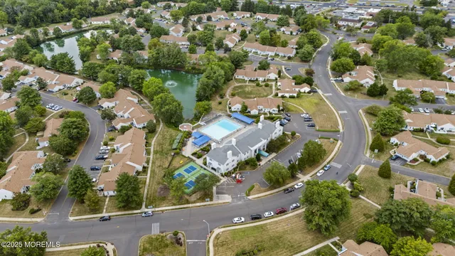 $345,000 | 32 A Plaza De Las Lobos, Freehold, NJ 07728