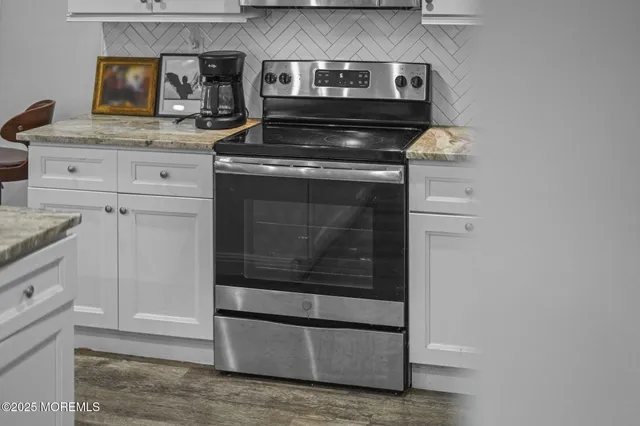 $345,000 | 32 A Plaza De Las Lobos, Freehold, NJ 07728