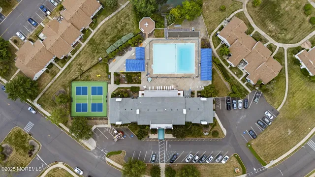 $345,000 | 32 A Plaza De Las Lobos, Freehold, NJ 07728