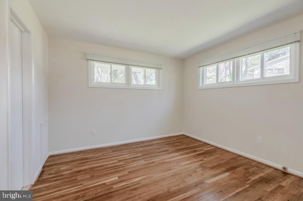 4403 Roundhill Road Alexandria, VA 22310 - Photo 23 of 45 Master Bedroom