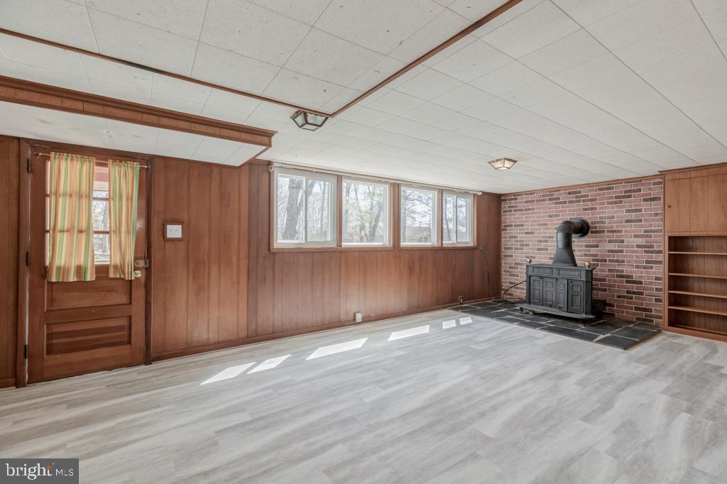 4403 Roundhill Road Alexandria, VA 22310 - Photo 30 of 45 Rec Room