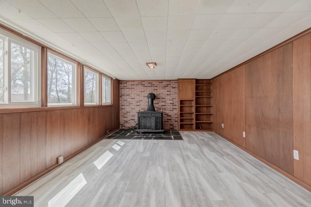 4403 Roundhill Road Alexandria, VA 22310 - Photo 32 of 45 Rec Room