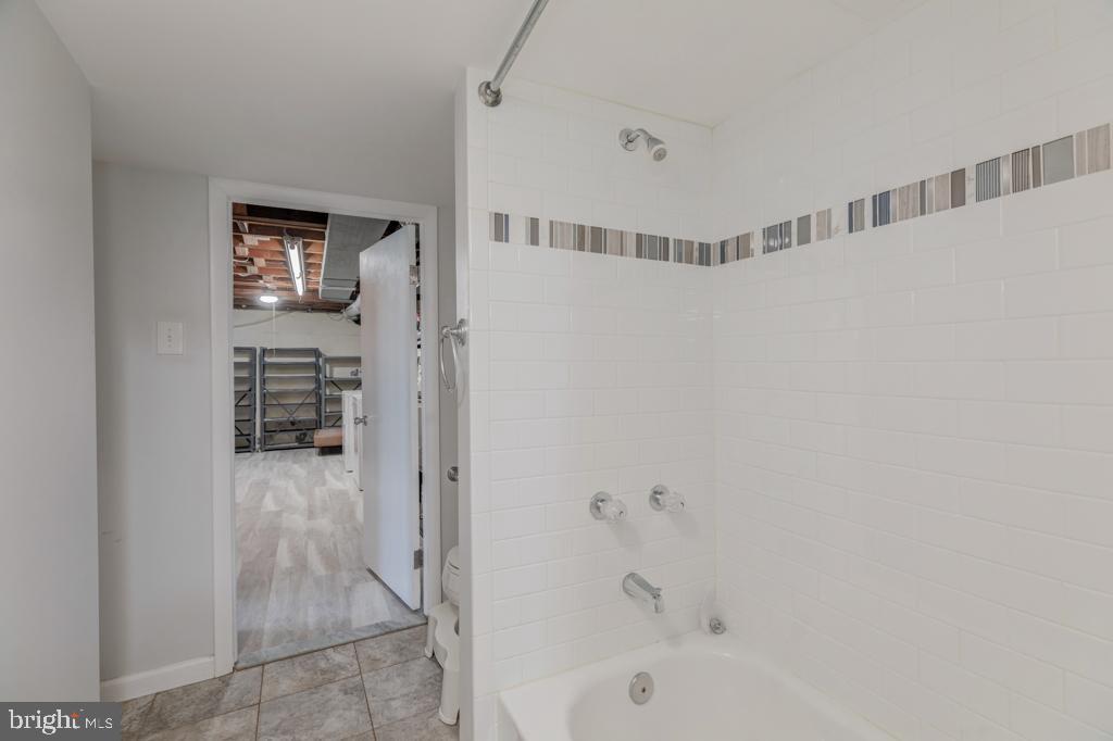 4403 Roundhill Road Alexandria, VA 22310 - Photo 38 of 45 Lower Level Bath