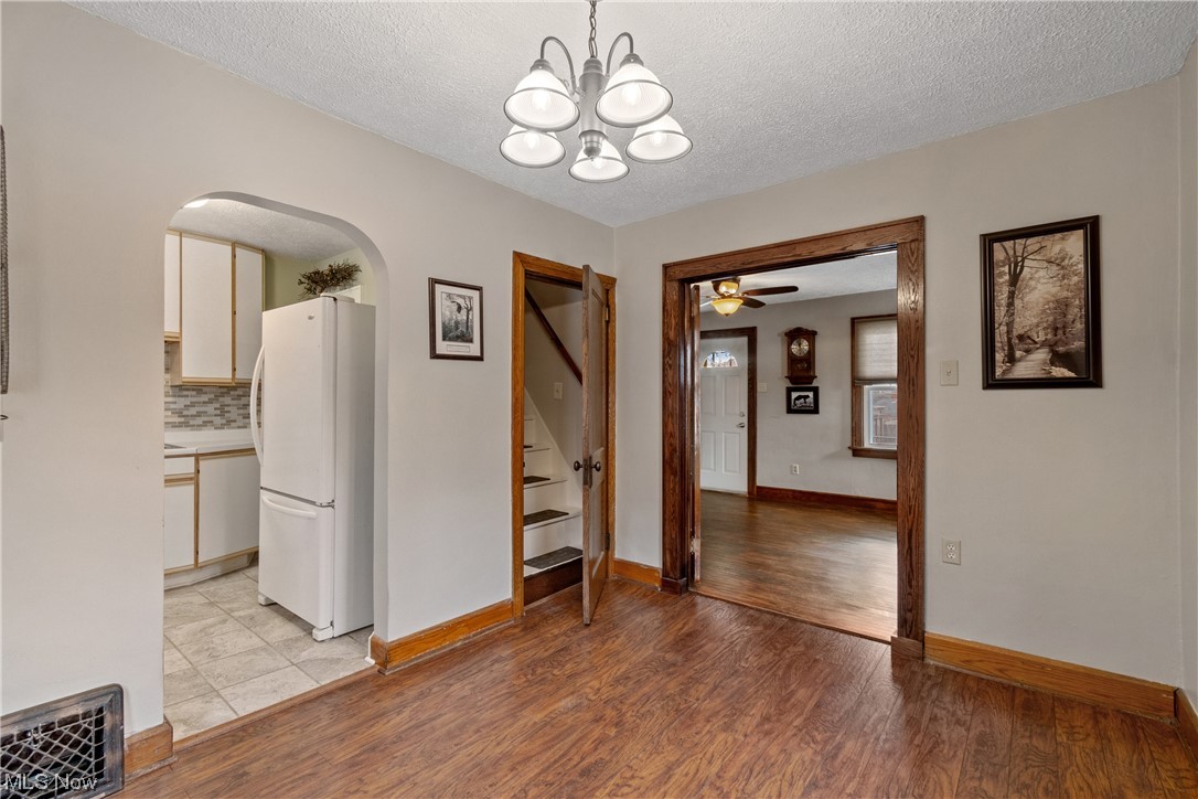 1069 Reed Avenue Akron, OH 44306 - Photo 7 of 34 Gallery Image 7
