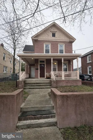 $2,200 | 615 South Seventh Street, Vineland, NJ 08360