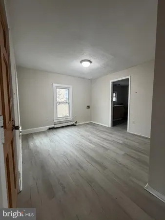 $1,950 | 615 South Seventh Street, Vineland, NJ 08360