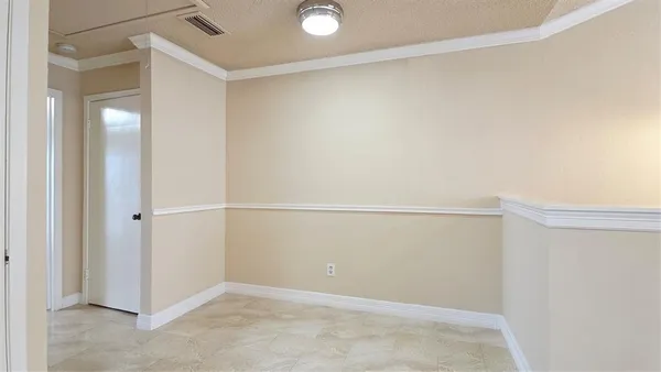 $1,195 | 2400 Jupiter Road, Unit B9, Plano, TX 75074