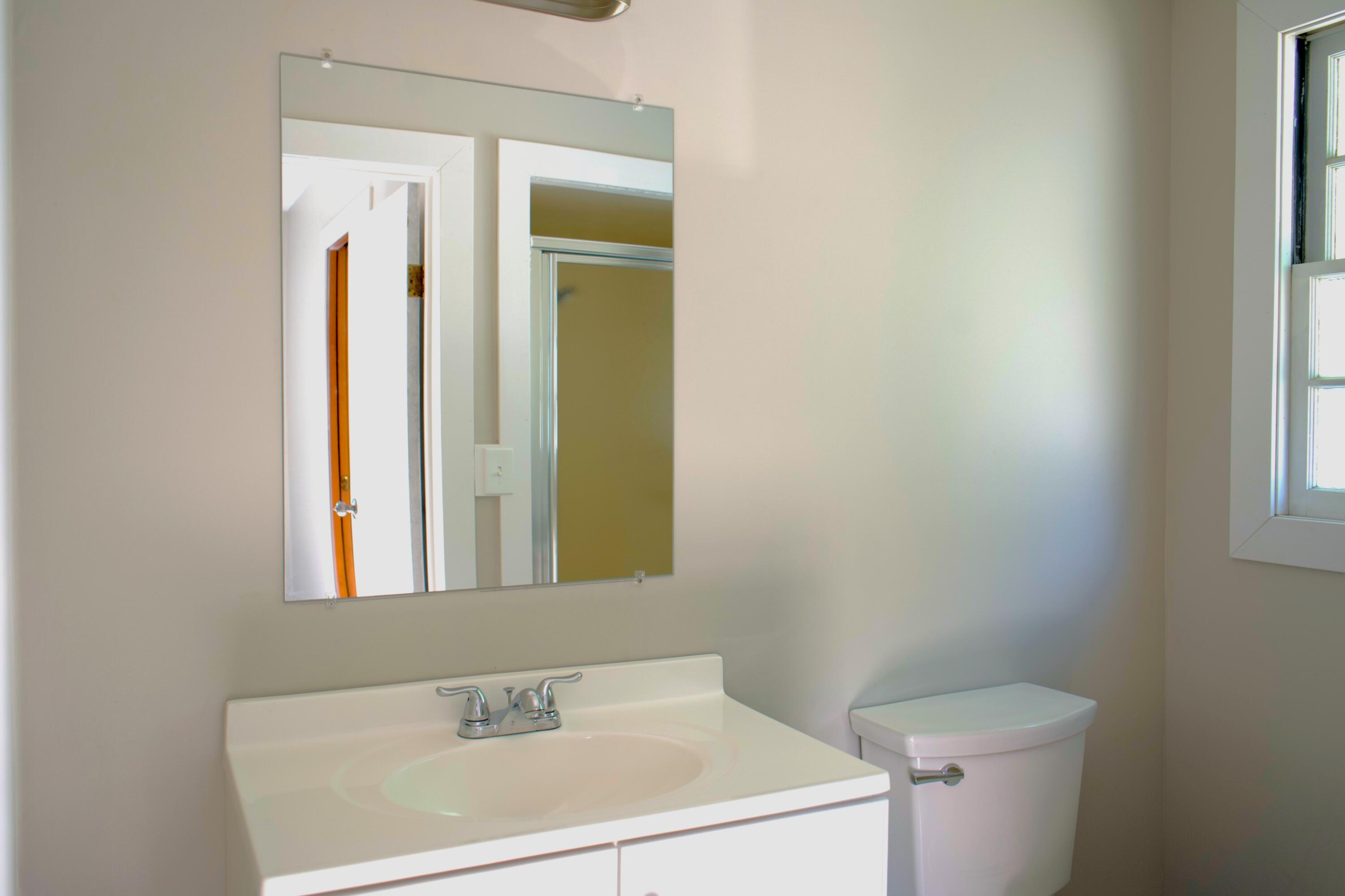 640 South Washington Street Constantine, MI 49042 - Photo 11 of 27 DSC01075 2