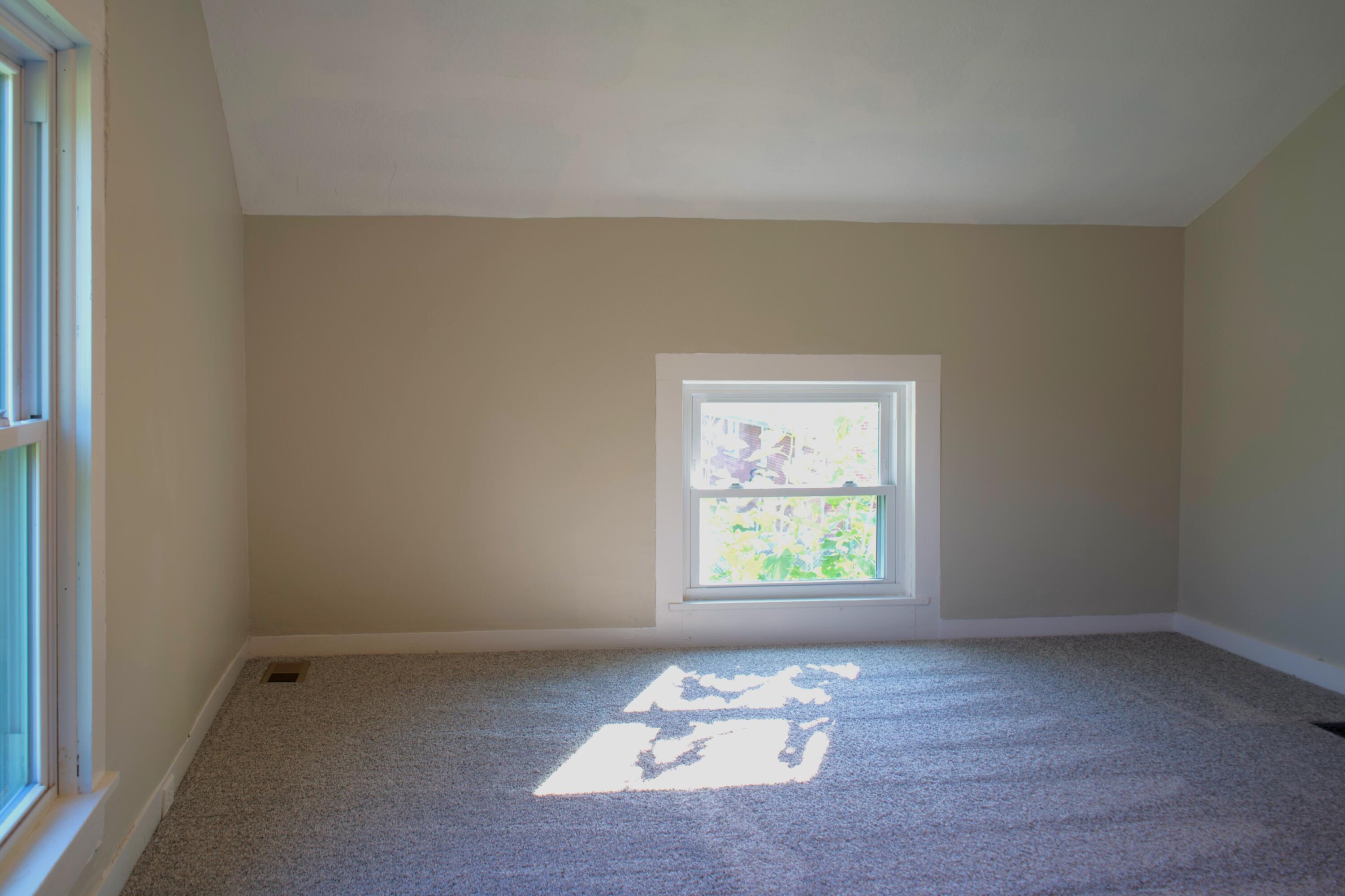 640 South Washington Street Constantine, MI 49042 - Photo 16 of 27 DSC01101 2