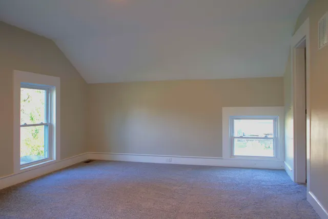 $189,900 | 640 South Washington Street, Constantine, MI 49042