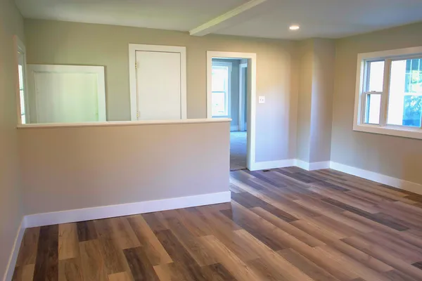 $200,000 | 640 South Washington Street, Constantine, MI 49042