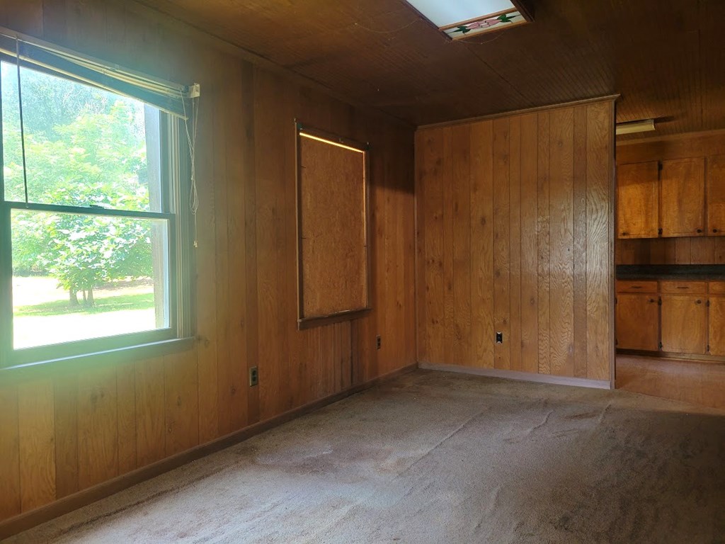1114 Reedy Creek Road Bradley, SC 29819 - Photo 16 of 59