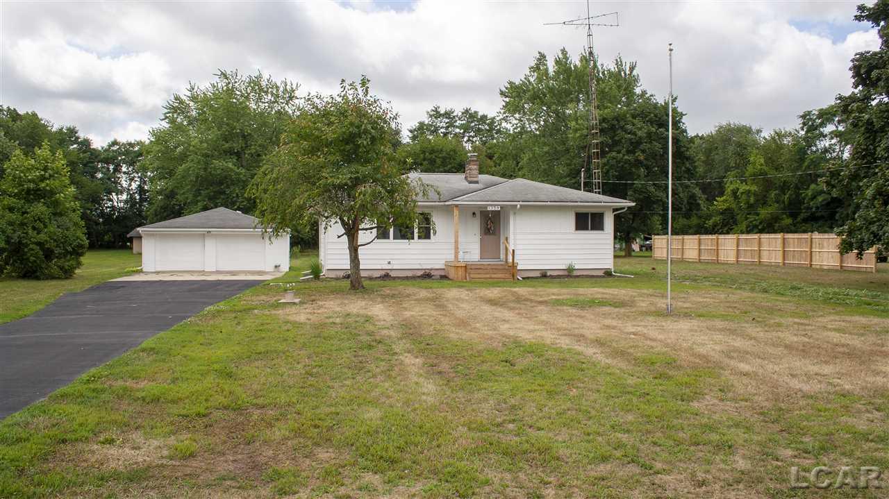 1359 Moore Road Adrian, MI 49221 - Photo 2 of 15 31391176-1.JPG