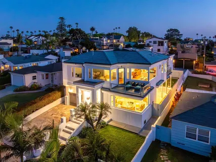 $4,299,000 | 4527 Narragansett Avenue, San Diego, CA 92107