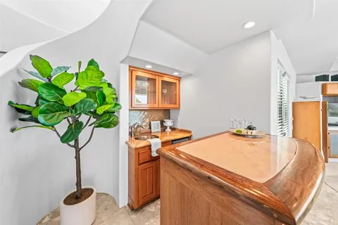 $4,299,000 | 4527 Narragansett Avenue, San Diego, CA 92107