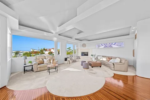 $4,299,000 | 4527 Narragansett Avenue, San Diego, CA 92107