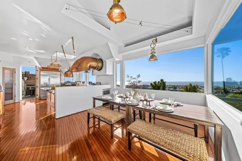 $4,299,000 | 4527 Narragansett Avenue, San Diego, CA 92107