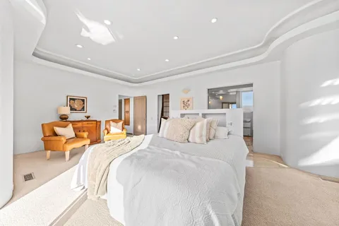 $4,299,000 | 4527 Narragansett Avenue, San Diego, CA 92107