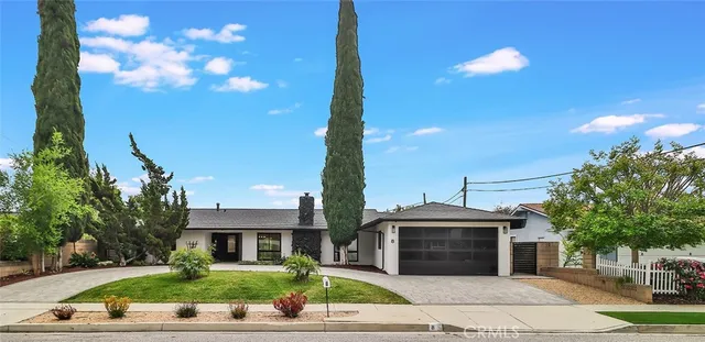 $1,150,000 | 8 West Janss Road, Thousand Oaks, CA 91360