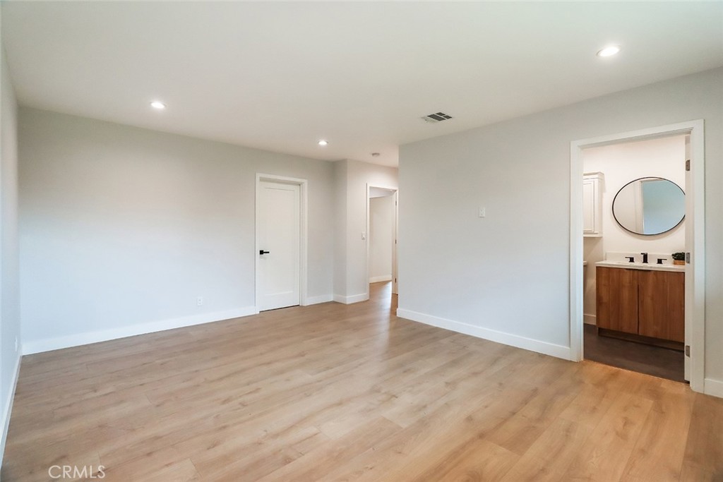 8 West Janss Road Thousand Oaks, CA 91360 - Photo 19 of 52