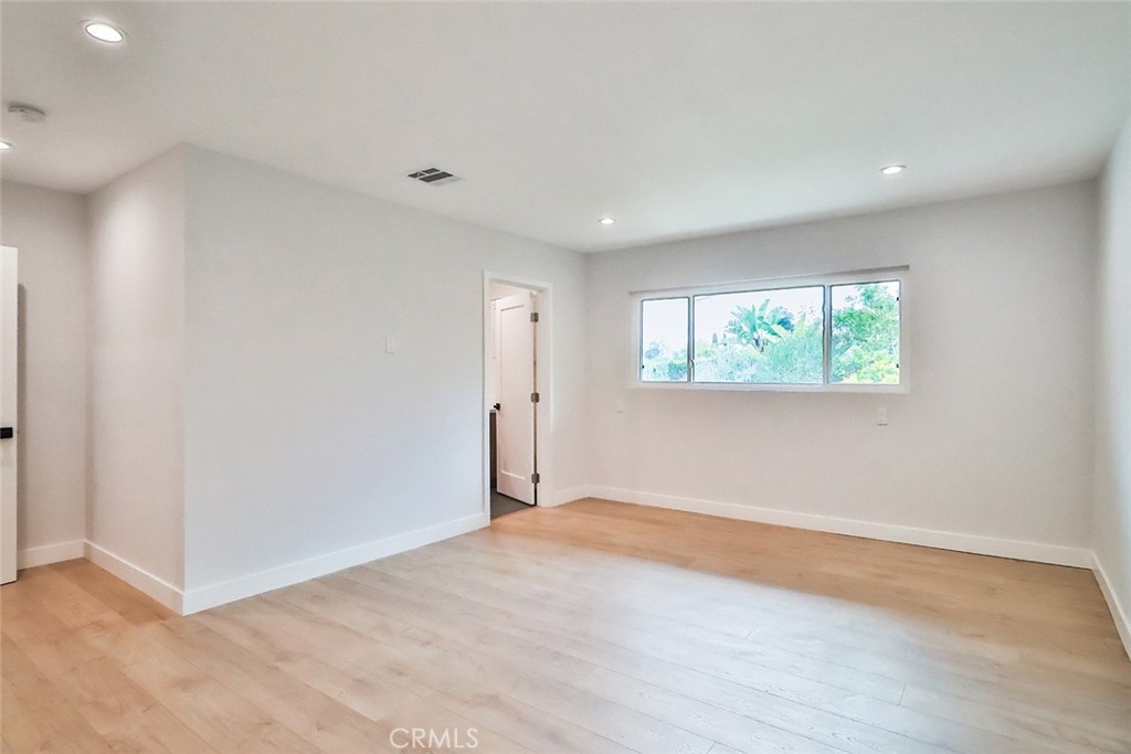 8 West Janss Road Thousand Oaks, CA 91360 - Photo 20 of 52