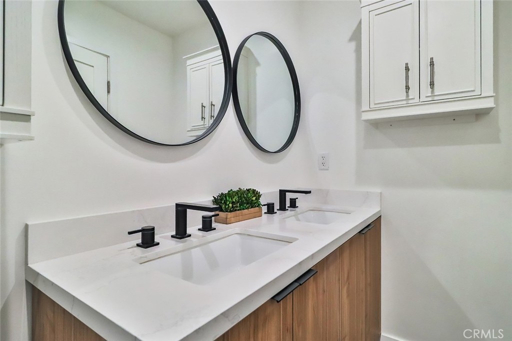 8 West Janss Road Thousand Oaks, CA 91360 - Photo 22 of 52