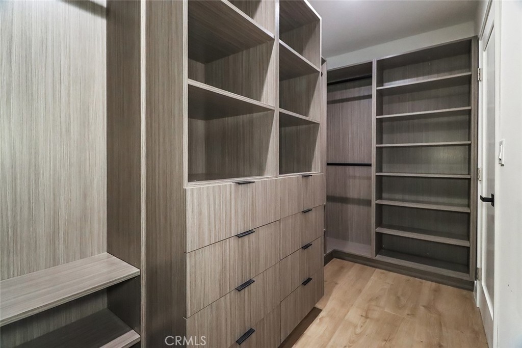 8 West Janss Road Thousand Oaks, CA 91360 - Photo 26 of 52