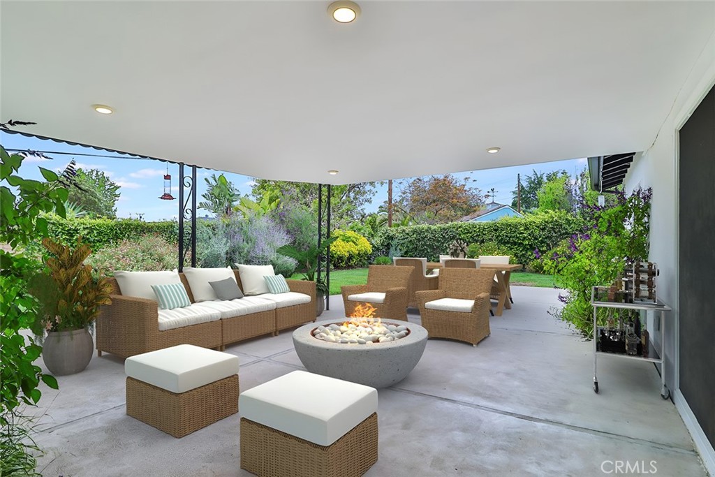 8 West Janss Road Thousand Oaks, CA 91360 - Photo 46 of 52