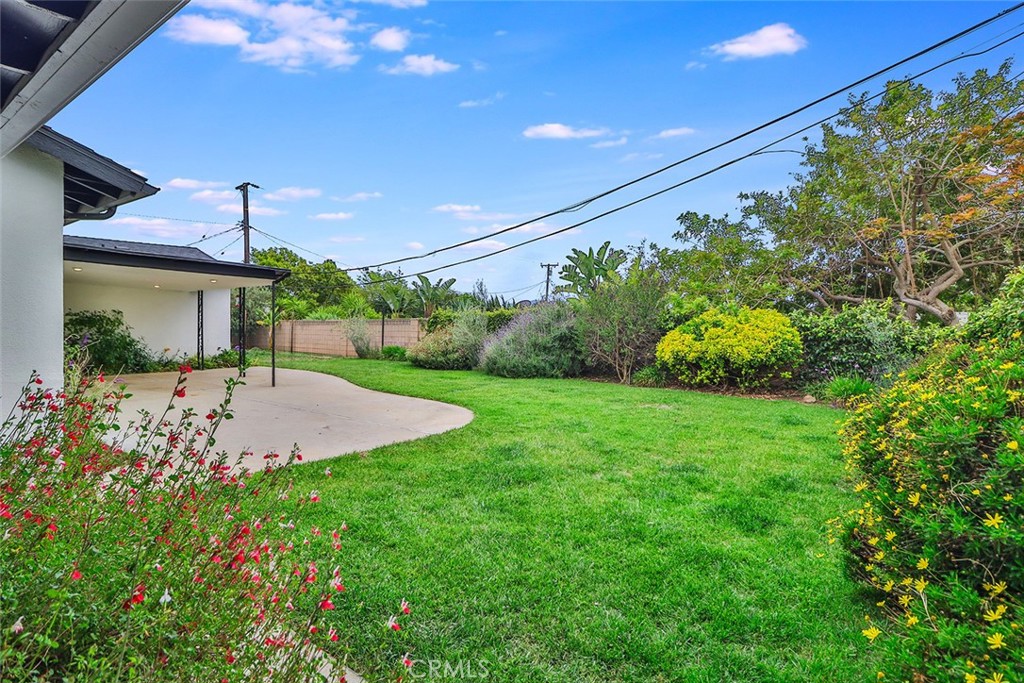 8 West Janss Road Thousand Oaks, CA 91360 - Photo 47 of 52