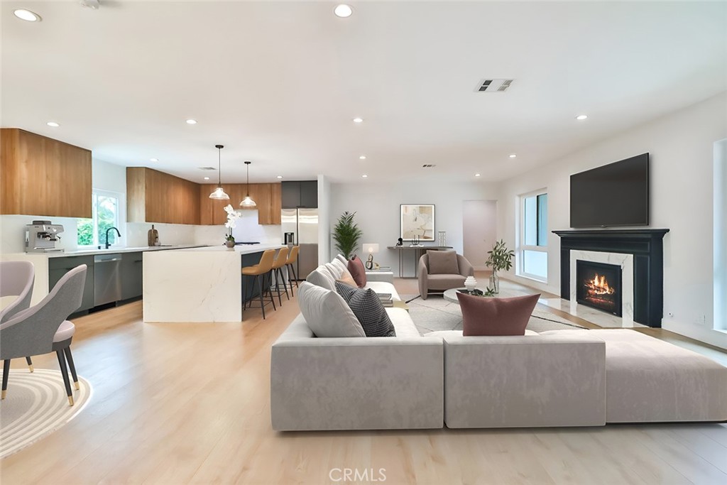 8 West Janss Road Thousand Oaks, CA 91360 - Photo 5 of 52