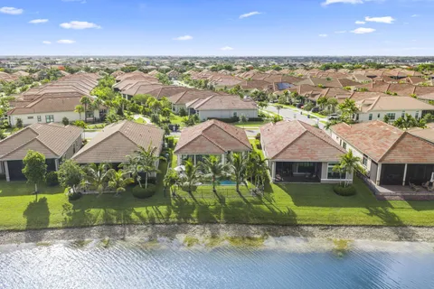 $975,000 | 9031 Leon Circle, Parkland, FL 33076