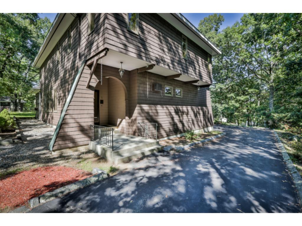 3 Bates Road Merrimack, NH 03054 - Photo 3 of 26