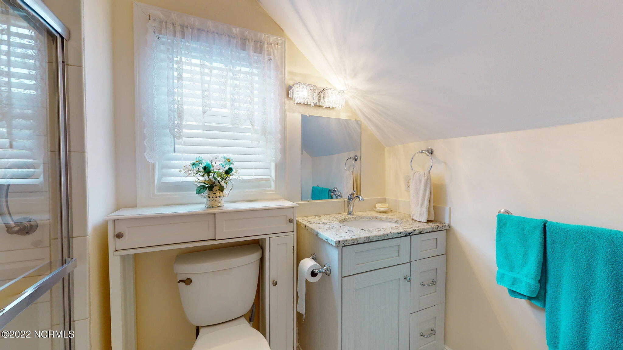 206 Nydegg Road New Bern, NC 28562 - Photo 40 of 64 Ensuite