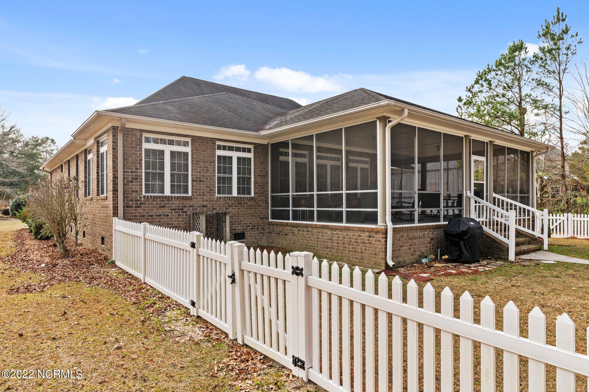 206 Nydegg Road New Bern, NC 28562 - Photo 52 of 64 Rear