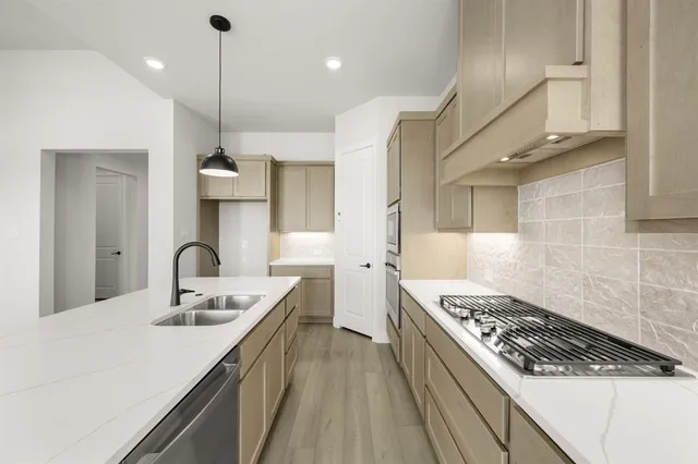 $518,895 | 16953 Leatherflower Boulevard, Justin, TX 76247