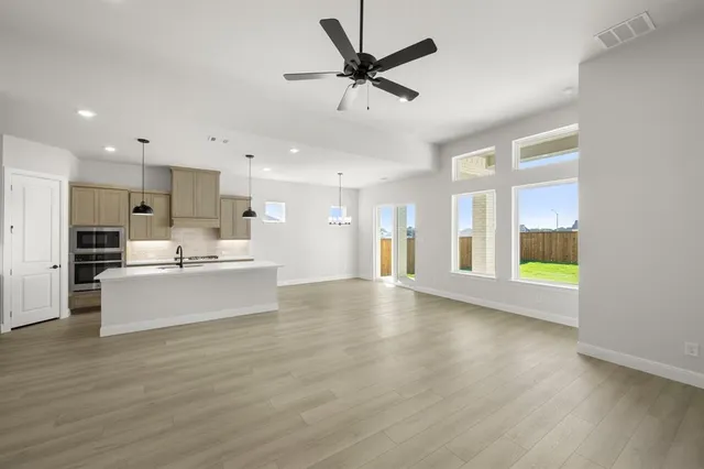 $518,895 | 16953 Leatherflower Boulevard, Justin, TX 76247