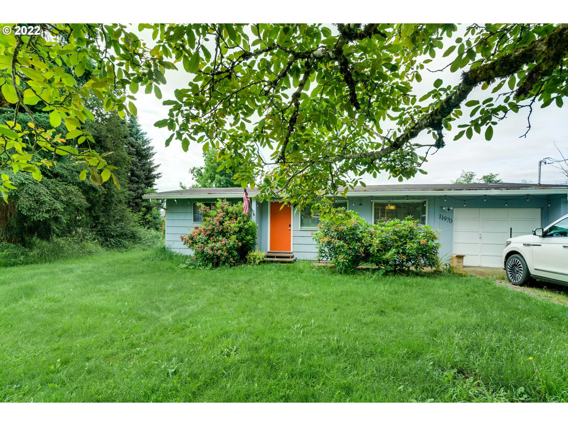 11970 Southwest Denney Road Beaverton, OR 97008 - Photo 2 of 24