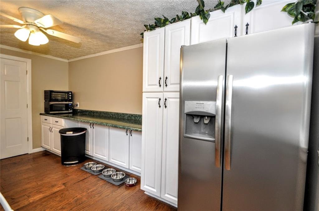 296 Amity Ridge Road Amity, PA 15311 - Photo 6 of 25