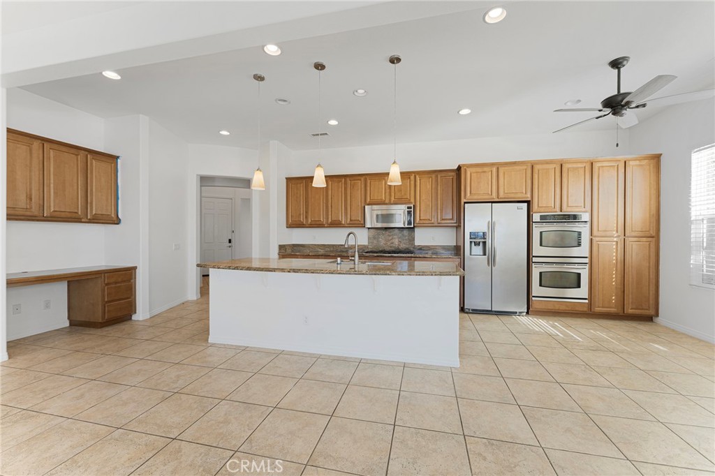 7 Lake Como Court Rancho Mirage, CA 92270 - Photo 4 of 42