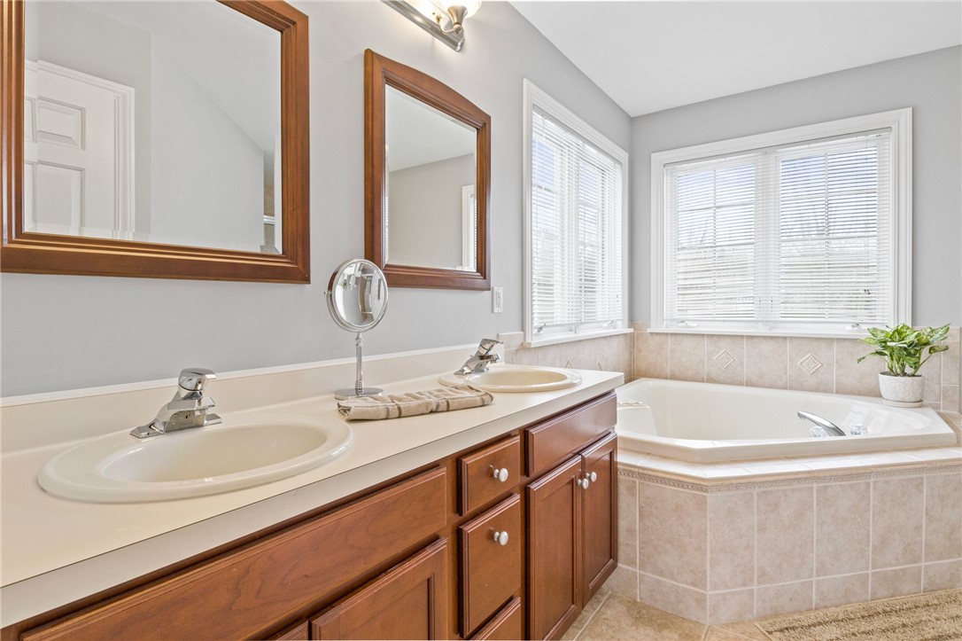 7295 Silver Hill Path Victor, NY 14564 - Photo 23 of 50